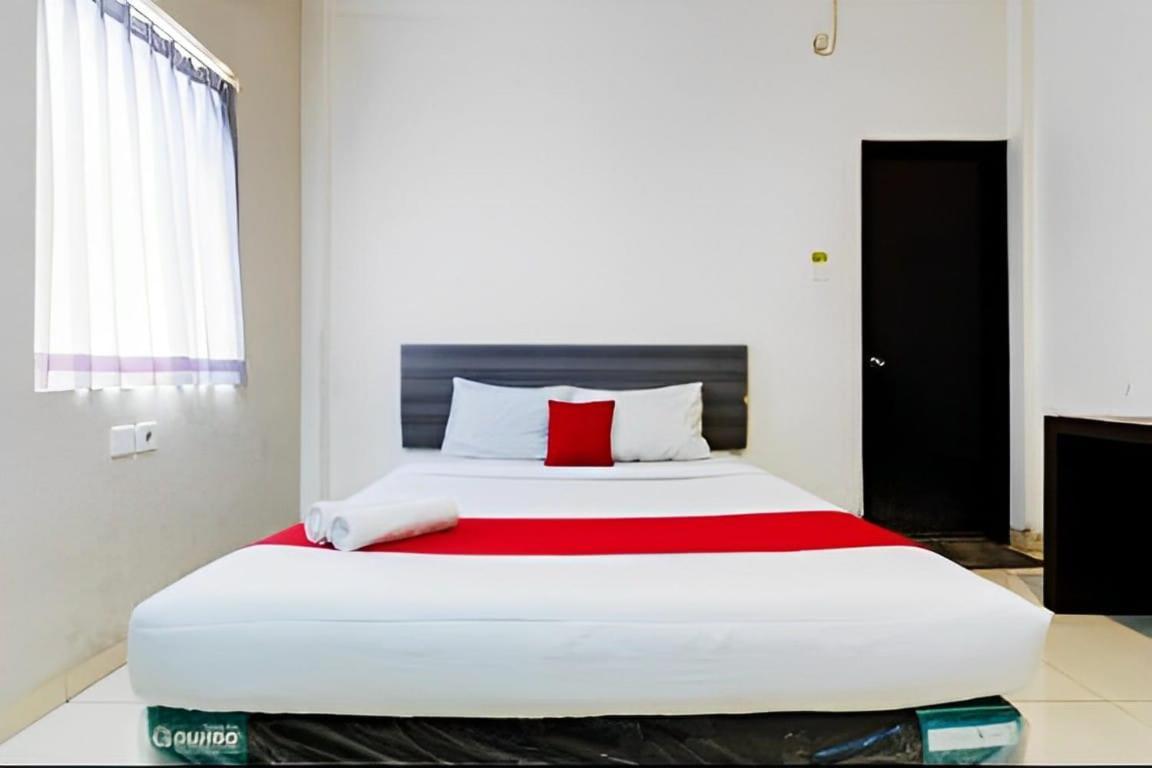 Pondok Inap Shofwa 2 Hotell Surabaya Exteriör bild